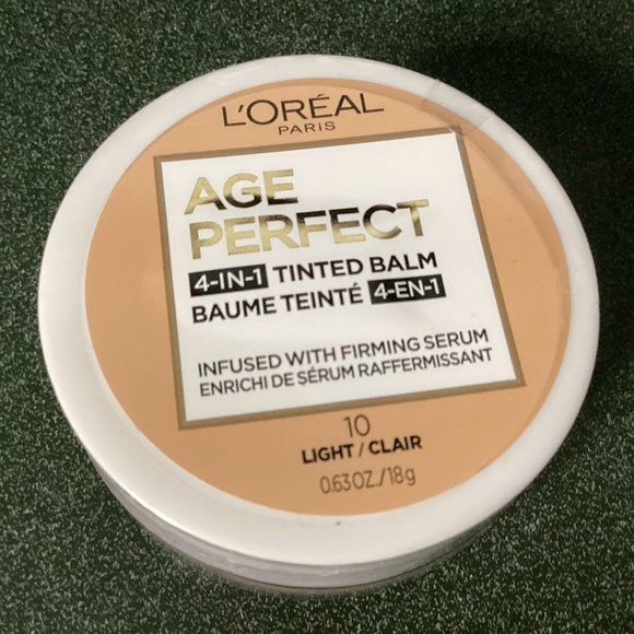 Loreal Paris Age Perfect 4-in-1 Tinted Balm 10 Light New/Sealed 18 g - Picture 1 of 6